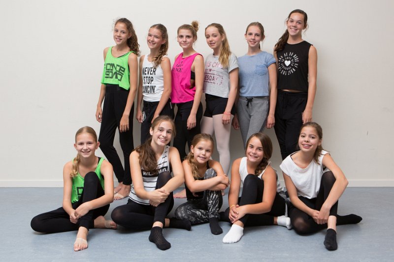 083 Modern Vrijdag 17.00 uur Studio 3.jpg